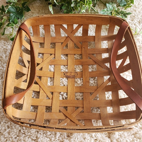 workshops Other - Boho wicker basket with leather handles.